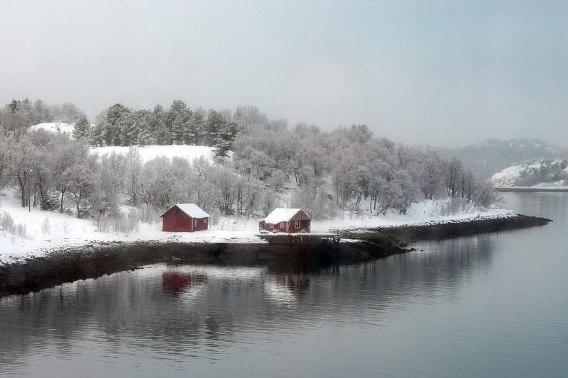 Riverside Retreats